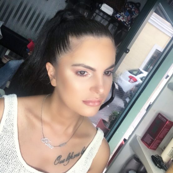 Ljetnji dewy glow look uz strobing tehniku