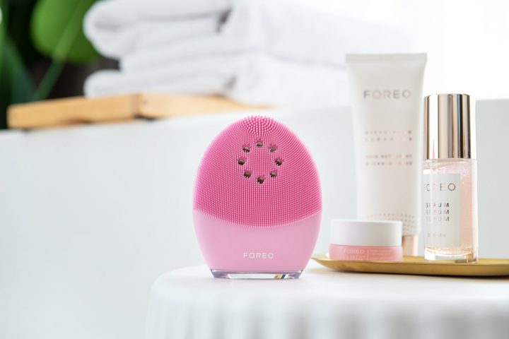 Novi FOREO LUNA 4 PLUS: uređaj za nezaboravnu beauty rutinu i blistavu kožu
